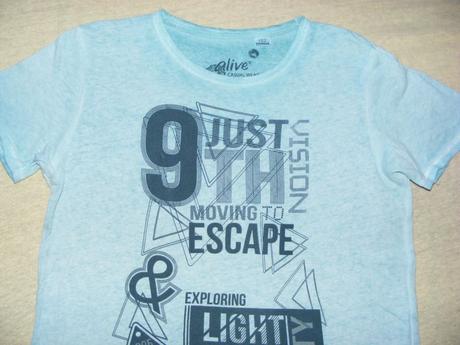 2x tričko alive, alive,152