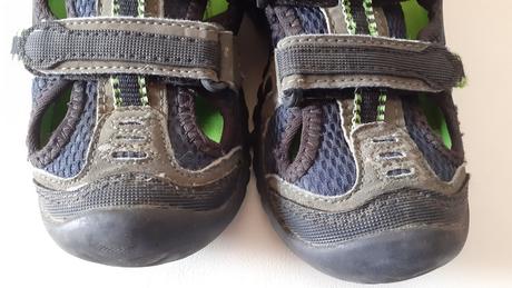 Sandálky , v.30, 30