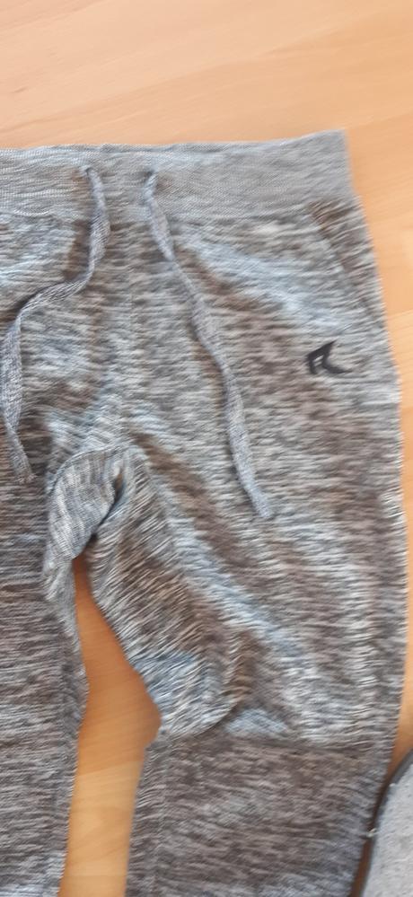 Chlapčenské funkčné tepláky, 146