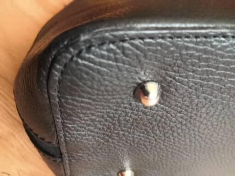 Čierna kožená kabelka, 