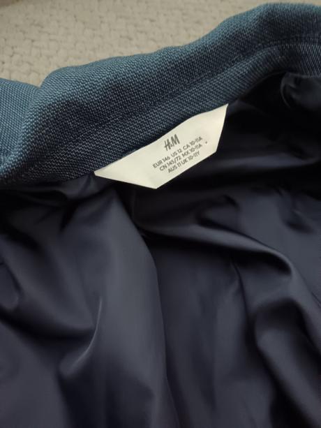 Oblek s topánkami, 146