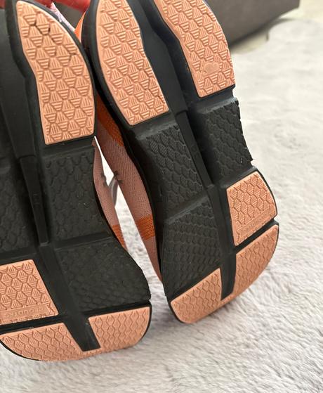 Bežecké tenisky, 41