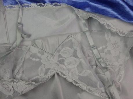 Luxusná spodná košielka, 38