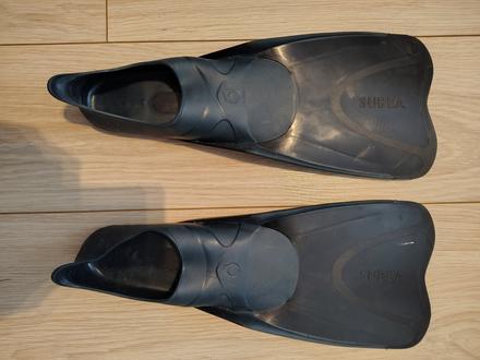 Plutvy 36/37 22,5-23,5cm,