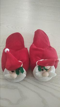 Mikulášske papuče, 38