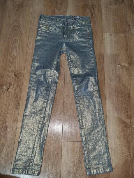 Metalické nohavice, 128