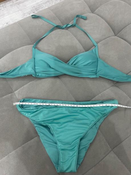 Krásne zelené plavky 13-14 rokov, 146