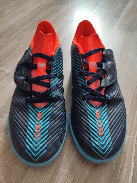 Futbalové tenisky, decathlon,32