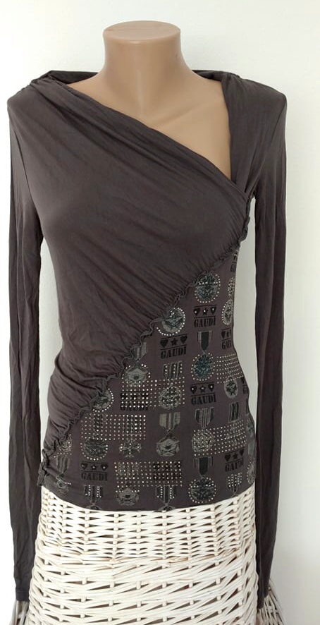 Luxusný topík od zn. gaudi - veľ. xs, gaudi,xs