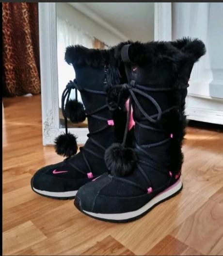 Štýlové semišové čižmičky nike, veľkosť 37,5, nike,37