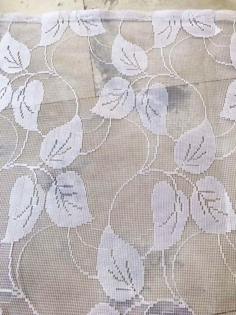 Vkusná záclona 2 ks, 