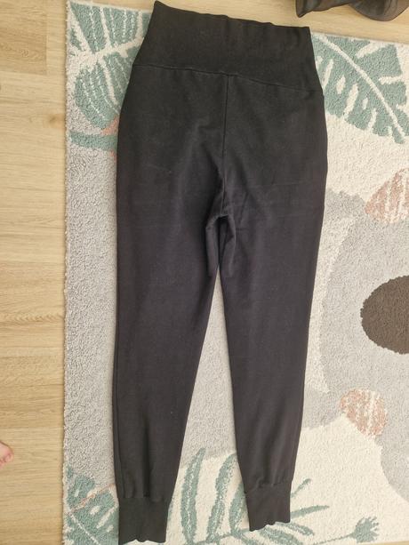 Tehotenske tepláky hm, h&m,m