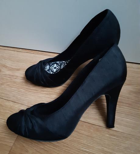 Lodičky, rocket dog,39