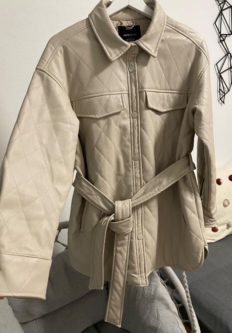 Prechodná bunda, house,s