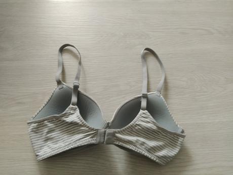 Pohodlná podprsenka., marks & spencer,70b