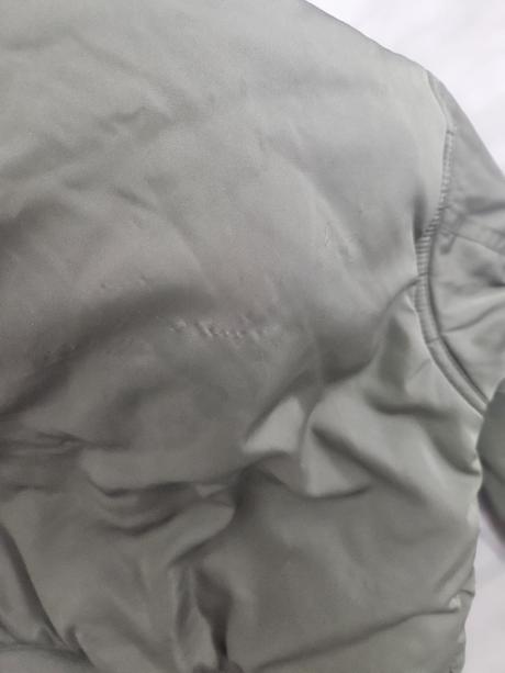 Krasna zara bundicka v.128, zara,128