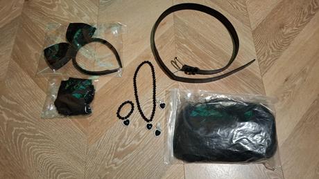 Dámsky kostým wednesday, 