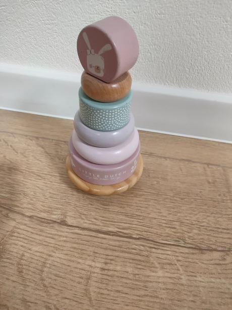 Nasadzovanie krúžky veža little dutch, 