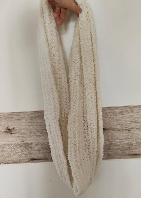 Huňatý nekonečný šál, h&m