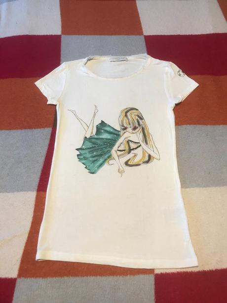 Tričko s kamienkami zn.  guess, guess,s