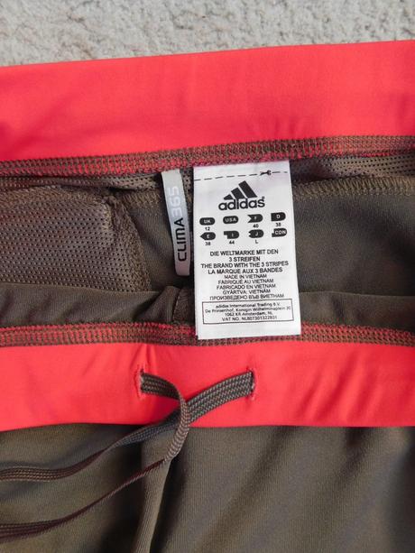 Predám športové legíny adidas veľ. 38-40, adidas,38