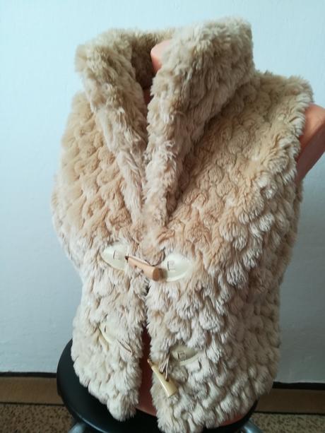 Bundička bez rukávov, m