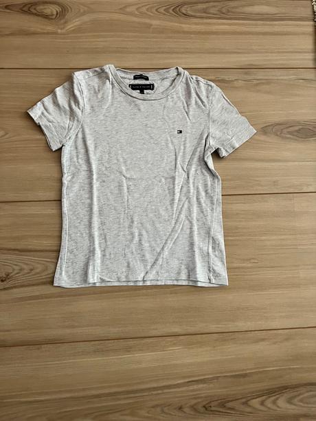 Tričko tommy hilfiger č. 132, tommy hilfiger,122