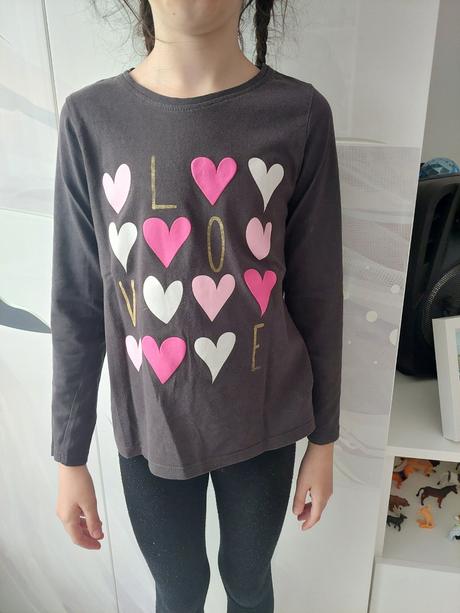 Tričko so srdiečkami 128, 128