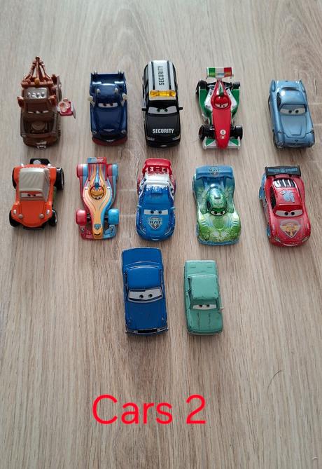 Kovové autíčka cars1,2,3 mcqueen(autá),