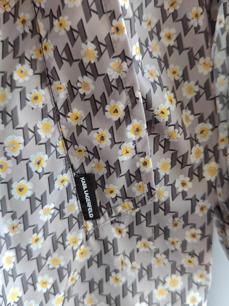 Karl lagerfeld monogram peckova parka,
