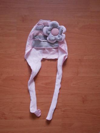 Bavlnená čiapka s kvietkom, 98