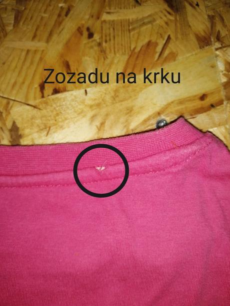 Dievčenské tričká, 98