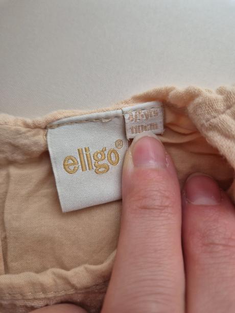 Dievčenské šaty č 110, 110