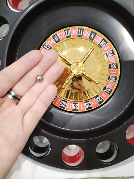 Hra drinking roulette set, 
