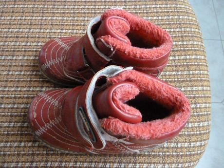 Dievčenské čižmy, 28