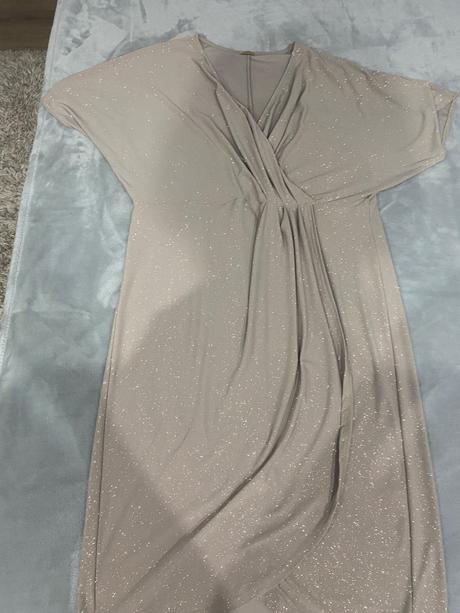 Spoločenské šaty, 