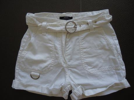 Biele letné šortky s opaskom vel.34, bershka,xs