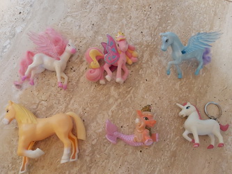 Koníkovia, pegasusy, jednorožci, 