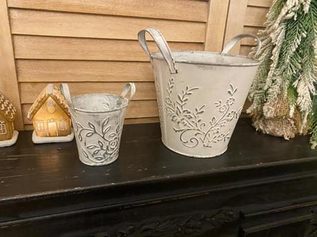 Plechové kvetináče 2 ks ( sada ), 