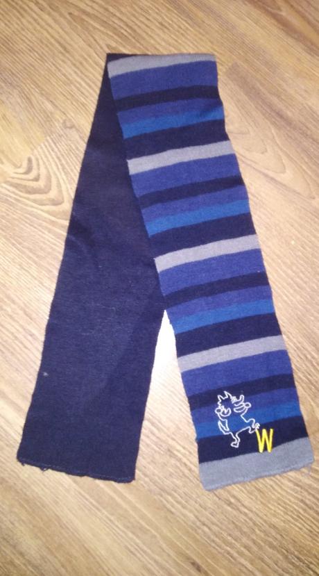 Tenký pletený šál, 74