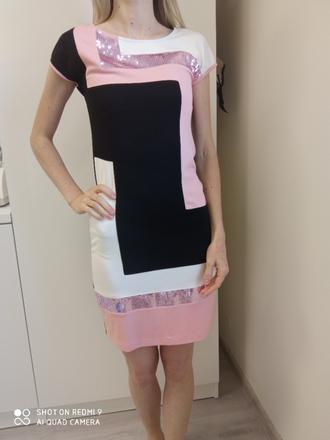 Elegantné šaty s flitrami, xs