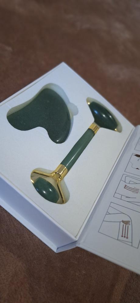 Gua sha & roller jadeit naturalny kamen, 