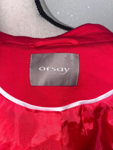 Červené sako, orsay,s