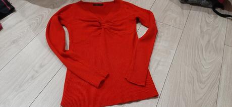 Elastický svetrik, s