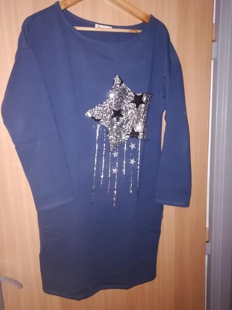 Modré teplákové šaty, m