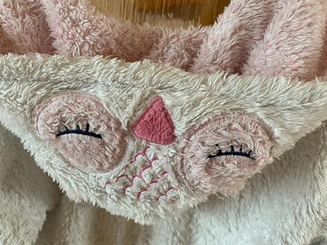 Chlpatkový  sovičkový župan f&f s kapuckou v. 128, f&f,128