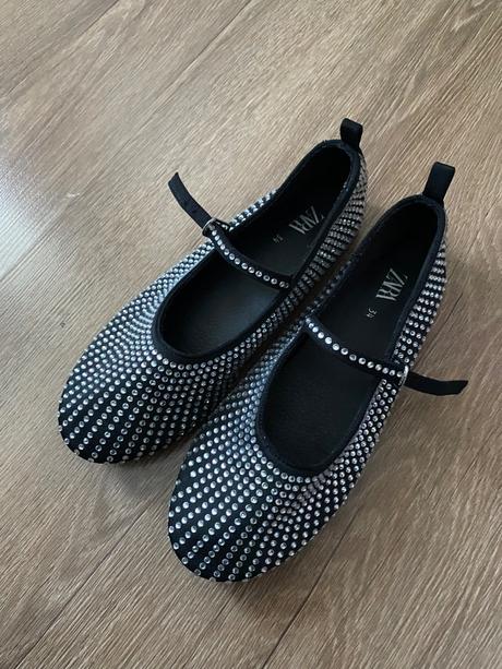 Balerínky s kamienkami, zara,34