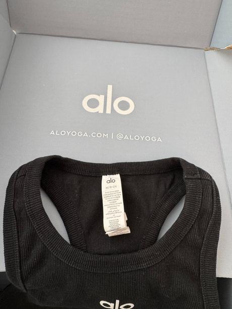 Damske tielko crop top alo yoga, m