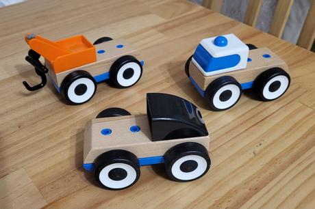 Zbierka drevených vozidiel ikea lillabo, 
