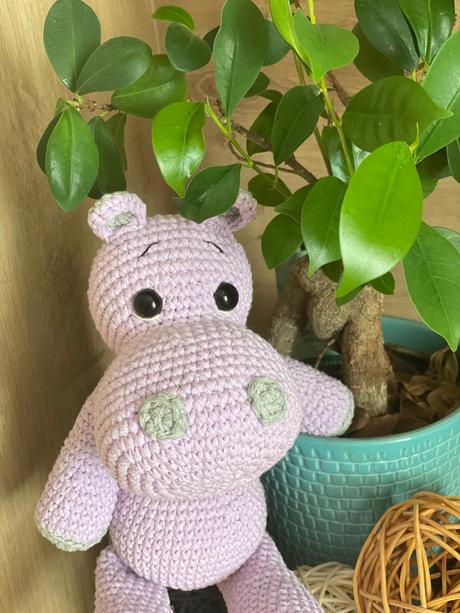 Hačkovaný hrošík - staroružová, 